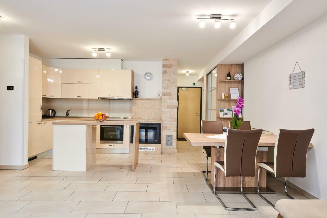 Apartman Leon 우마그 외부 사진